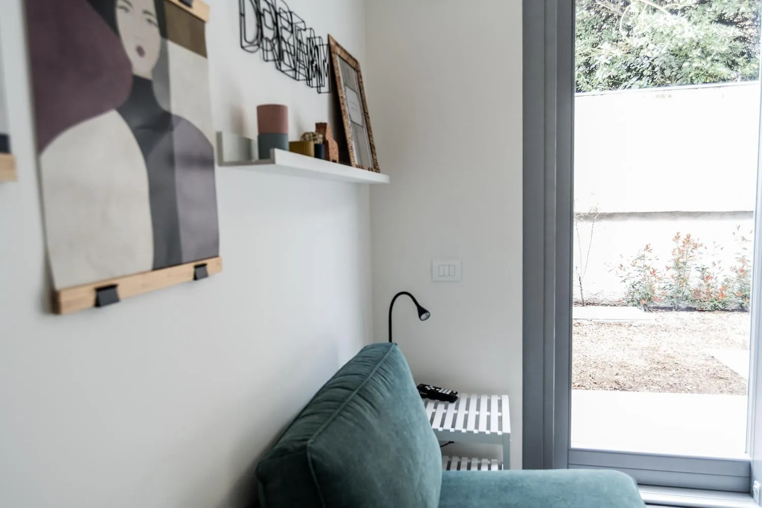 Serra Blue Milan Apartment