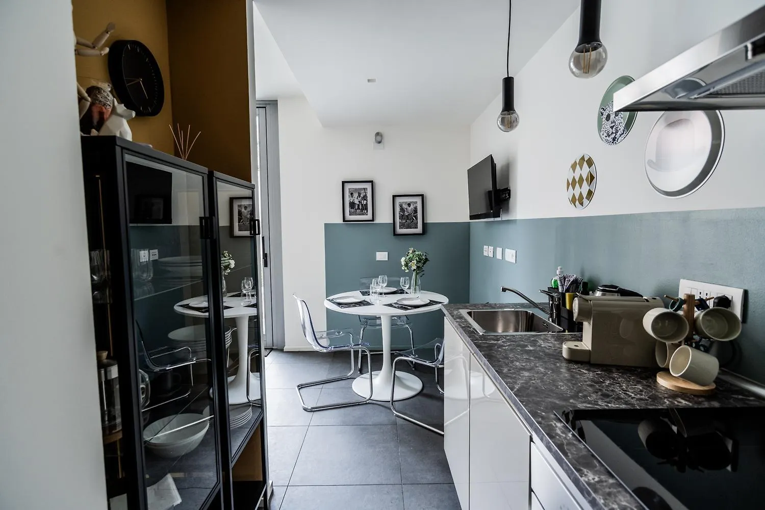 Apartment Serra Blue Milan